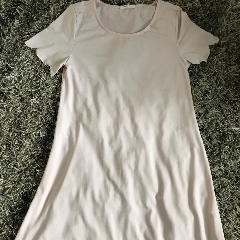 Pale pink scallop dress